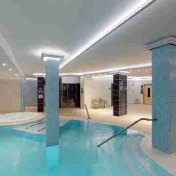 HL Suite Nardos - Only Adults Fitness & Recreational Facilities