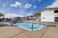 Motel 6 Denton, TX - UNT - Uima-altaat
