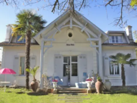 Villa Glen-Tara Hotels in Lanton