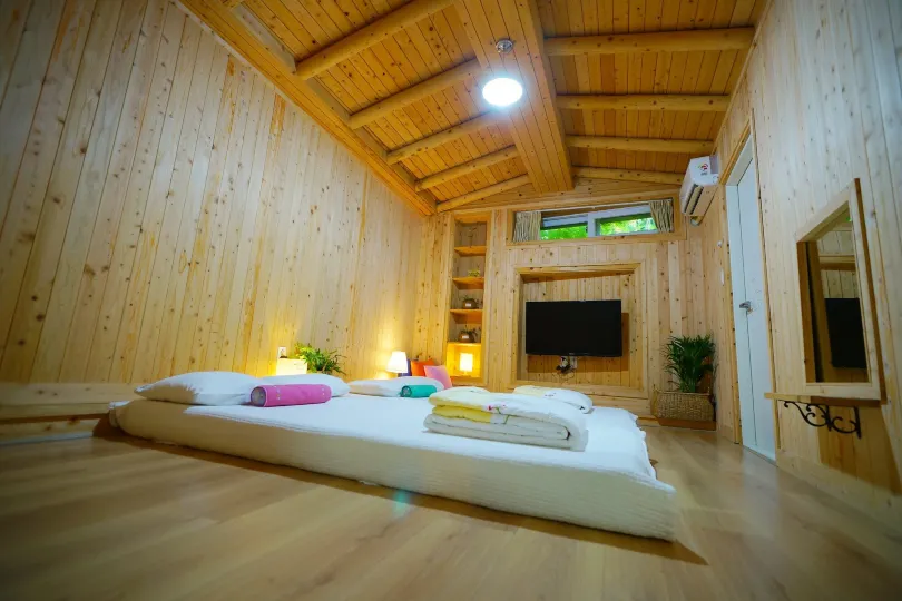 Jeonju Cheonnyeoneui Achim Hanok Pension