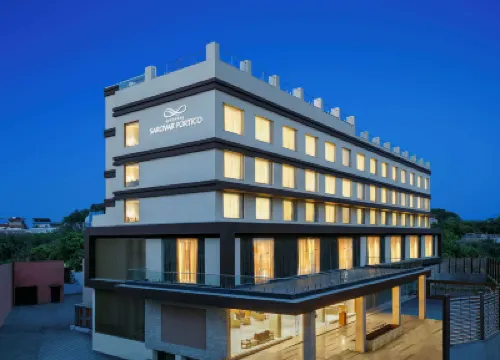 Nataraj Sarovar Portico Jhansi Hotel di 