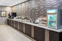拉伯克南拉昆塔溫德姆套房飯店 - 早餐