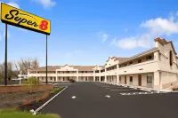 Super 8 by Wyndham Rahway/Newark Hotels in Rahway