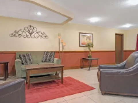 Super 8 by Wyndham Monticello Hotels in Wright County