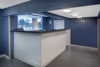 Travelodge by Wyndham Savannah Area/Richmond Hill - Pools