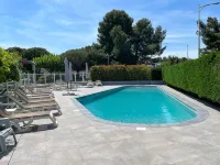 Ibis Nîmes Ouest