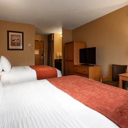 Best Western Plus Deer Park Hotel and Suites