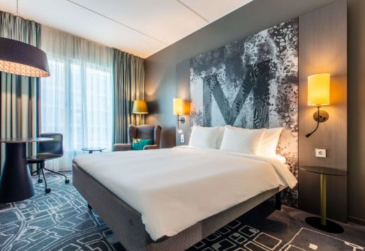 래디슨 블루 메트로폴 실내