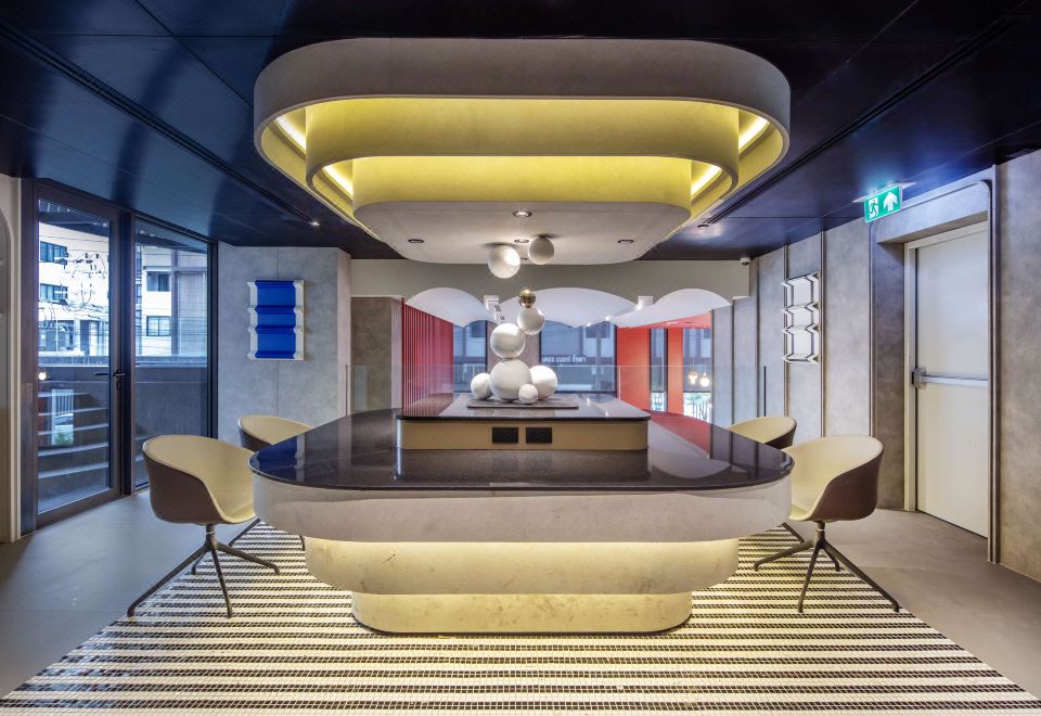 서머셋 수쿰윗 71 방콕