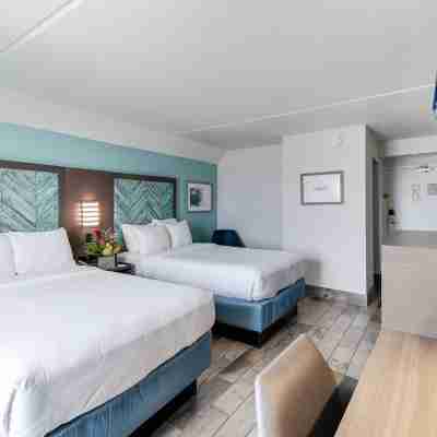 Crystal Coast Oceanfront Hotel Rooms