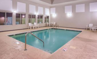 La Quinta Inn & Suites by Wyndham O'Fallon, IL - St. Louis