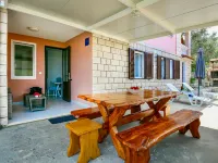 Peric Hotels in Blato