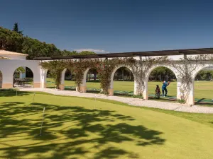 Pine Cliffs Hotel, a Luxury Collection Resort, Algarve