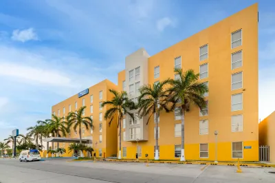 City Express by Marriott Ciudad del Carmen Hotels near Tomás Marín Park