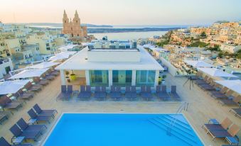 Maritim Antonine Hotel & Spa