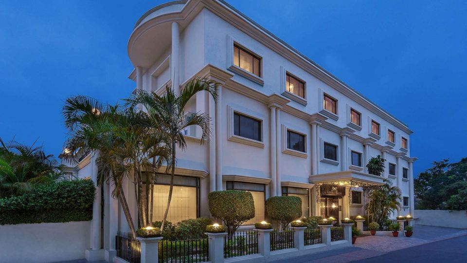 La Place Sarovar Portico Lucknow