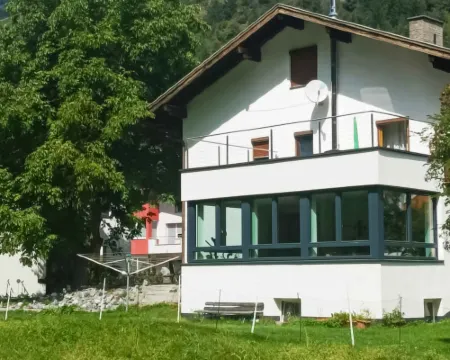 Apart Hof Achenrainer Hoteles en Fließ