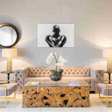 Seattle Residences - 3Bedroom Apartment Rooms