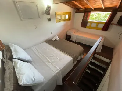 Pousada Xerife Hôtels à proximité de : Ilha da Saudade