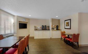Extended Stay America Select Suites - Dallas - Las Colinas - Meadow Creek Dr
