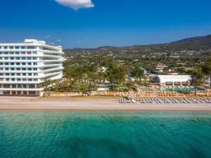 Isla Brown Corinthia Resort & Spa, Curio Collection by Hilton