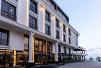 B&C Hotel Atakum 호텔