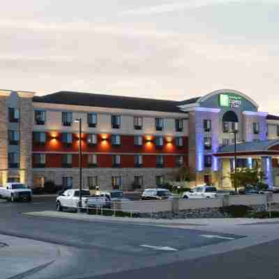 Holiday Inn Express & Suites Grand Junction Hotel Exterior