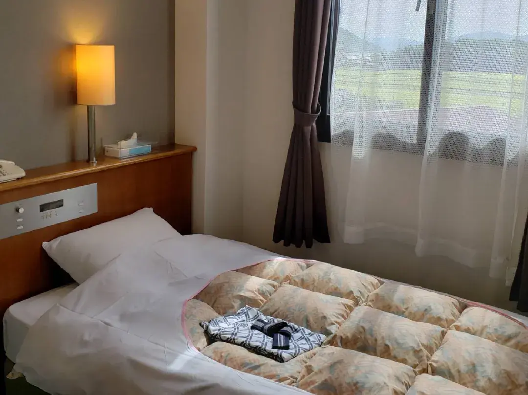 Business Hotel Shell - 滋賀県