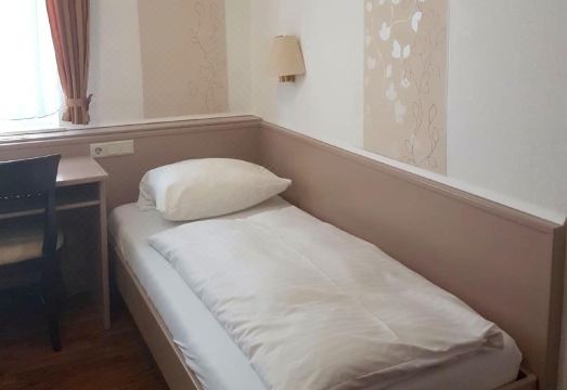 네슈트슈테데너 호프