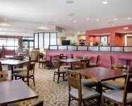 Comfort Suites - 2-Star