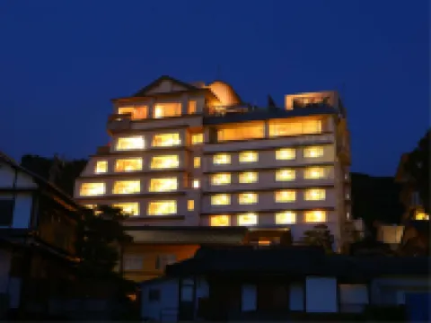 Onsen Hotel Omoto Отели в г. 
