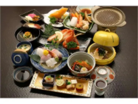 Akashiya โรงแรมในอิวามิ