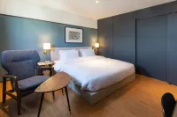 Geoje Okpo Brown Dot