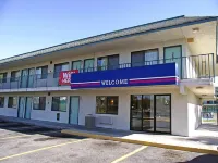 Motel 6 Valdosta, GA - University Hotels in Valdosta