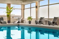 Crowne Plaza SAINT JOHN HARBOUR VIEW by IHG - Pools