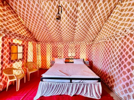 Anaya Desert Camp Отели в г. Сэм