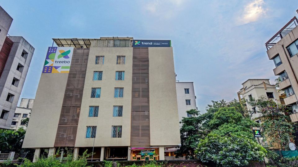 Treebo Iris Suites