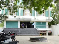 Geetha國際飯店 Our Lady of Snows Basilica附近的飯店