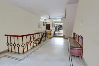 Parkash Hotel