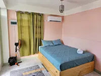 C & M Suites Your Haven in the City