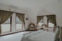 Cana Vineyard Guesthouse فنادق في Cape Winelands