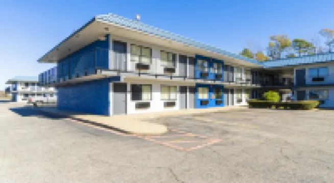 Xpress Inn & Extended Stays