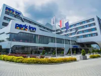 Park Inn by Radisson Krakow Hotels near Wawel Royal Castle-State Art Collection