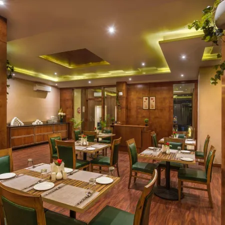 Hotel Manisha International