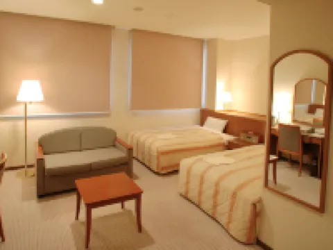 ホテルグランヒルつたや 三沢のホテル