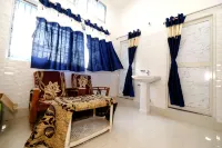 Hotel Swastik "free Pick up from Station & airport" - Aamiainen