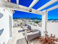CD-1382 Two Bedroom Apartment with Terrace