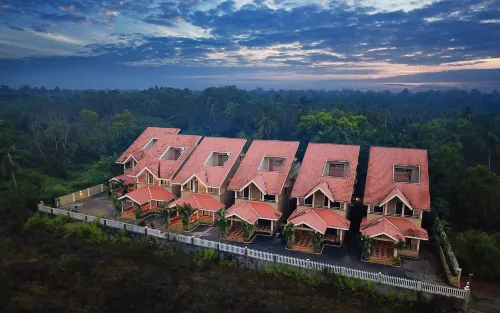 TreeHouse Blue Hotel & Villas Hotels in Majorda