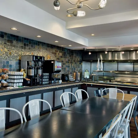 Oxford Suites Silverdale