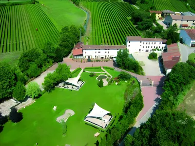 Resort la Mola فنادق في Mozzecane